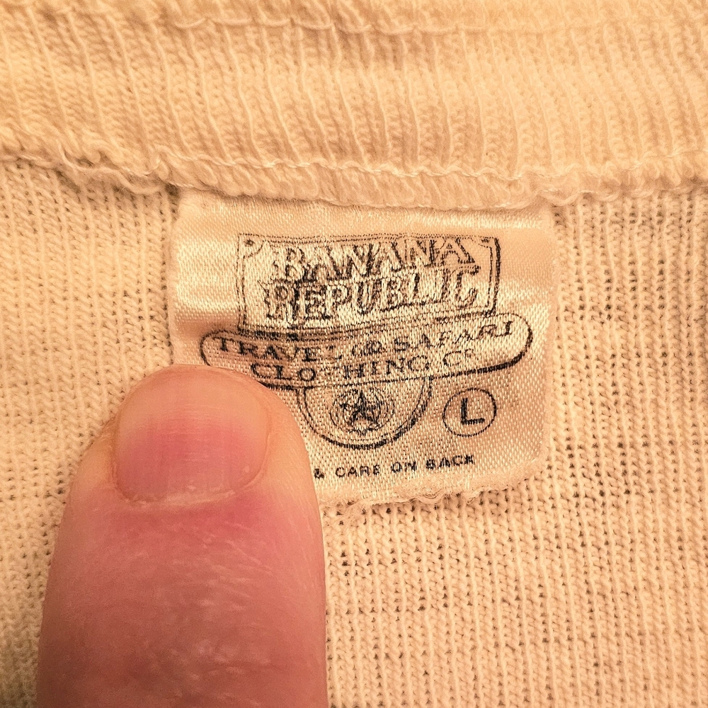 Banana Republic, long Sleeve, Henley button placket, collar.  Circa 1982. - Picture 4 of 9